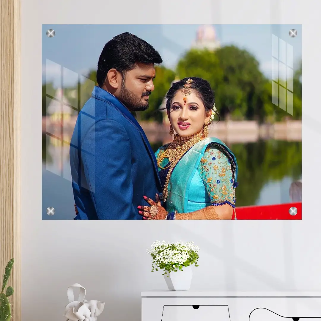 Frameless Acrylic Photo Frame